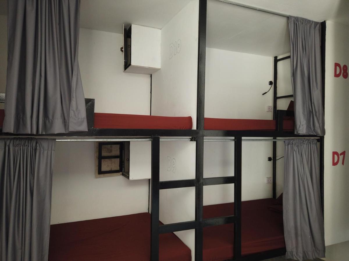Fat Monkey Hostel Kaoh Touch ภายนอก รูปภาพ